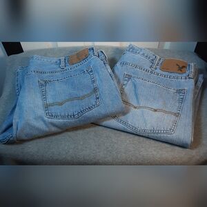 2 Pair Men's American Eagle Jeans 38x34 Loose & Relaxed